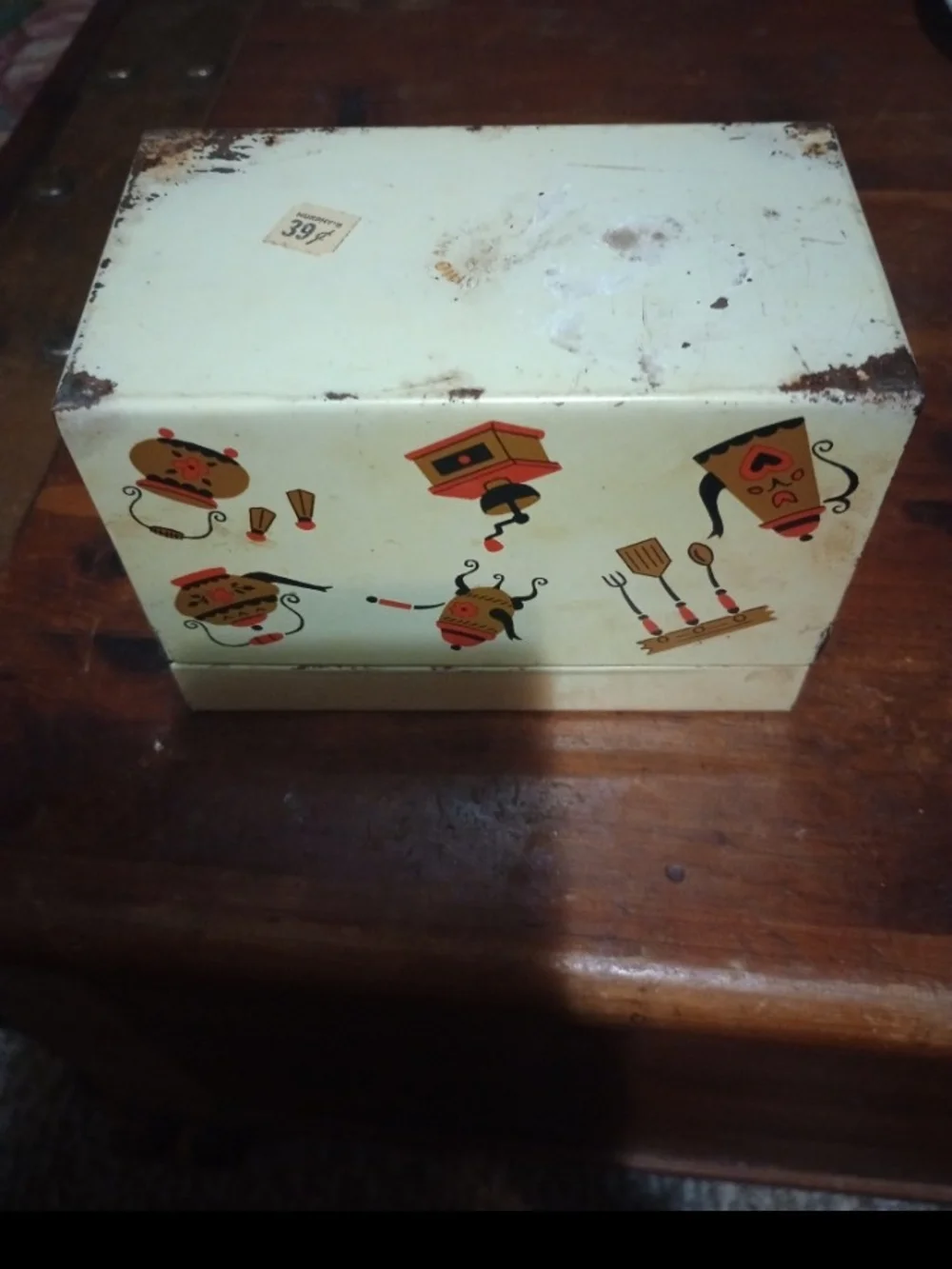 Cream Vintage Recipe Card File Box with Decorative Kitchen Motif